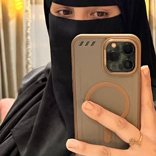 مني عبد الفتاح إبراهيم معوض